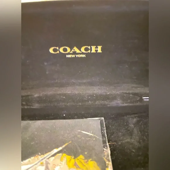 Original Coach Eyeglass case in black with Coach cleaning cloth - Picture 5 of 9